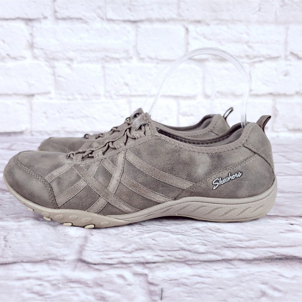 Skechers Breathe easy days end shoes size 8 brown women's